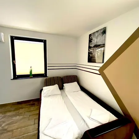 Art Apartment